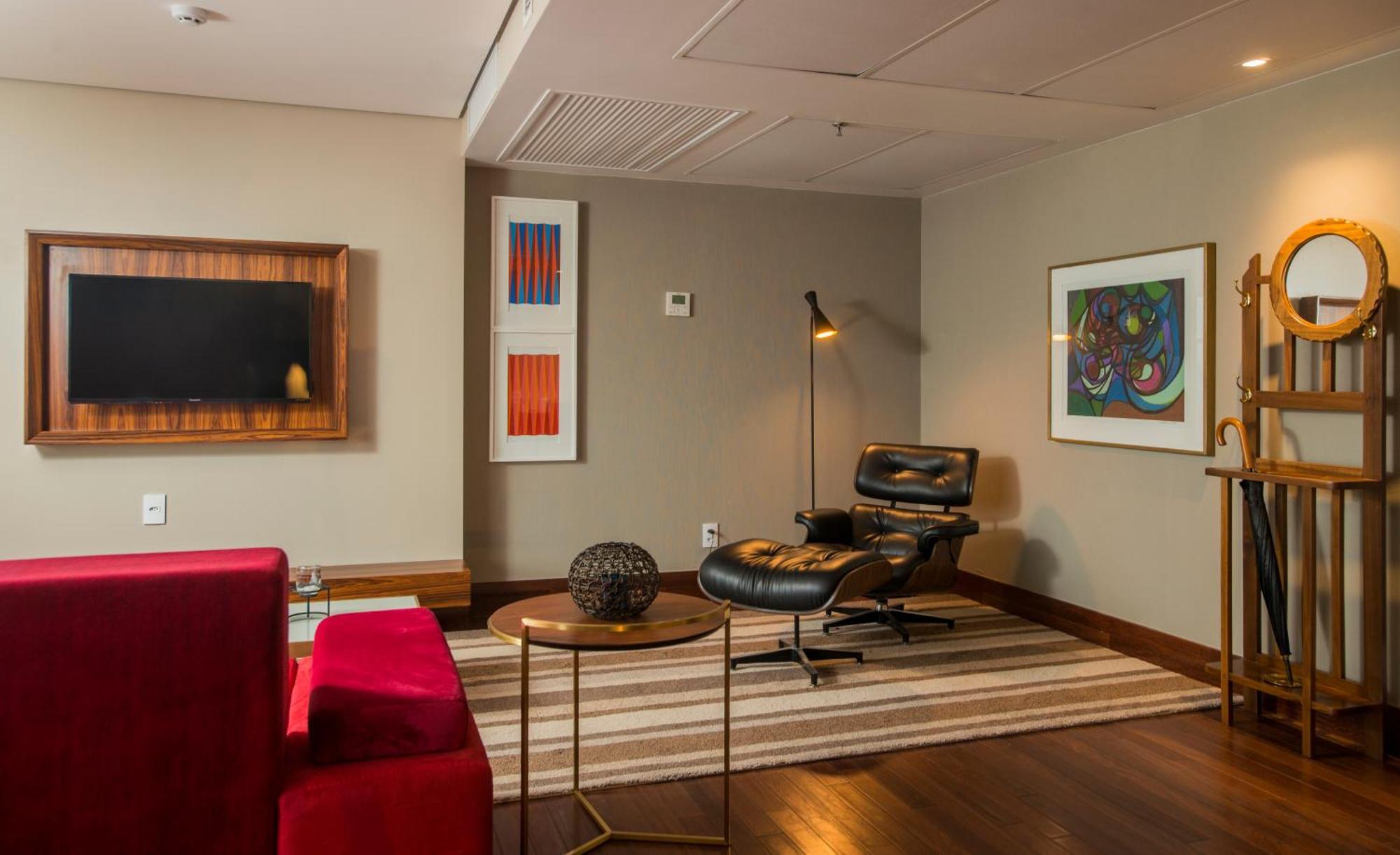 Hotel Luzeiros Recife Bagian luar foto A suite at the hotel