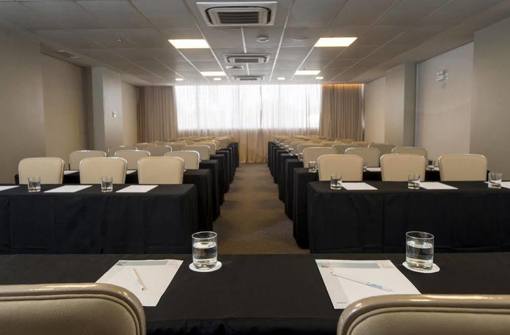Hotel Luzeiros Recife Bagian luar foto Meeting room